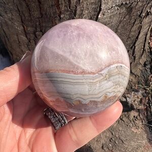 Amethyst (1) lace agate sphere | crystal